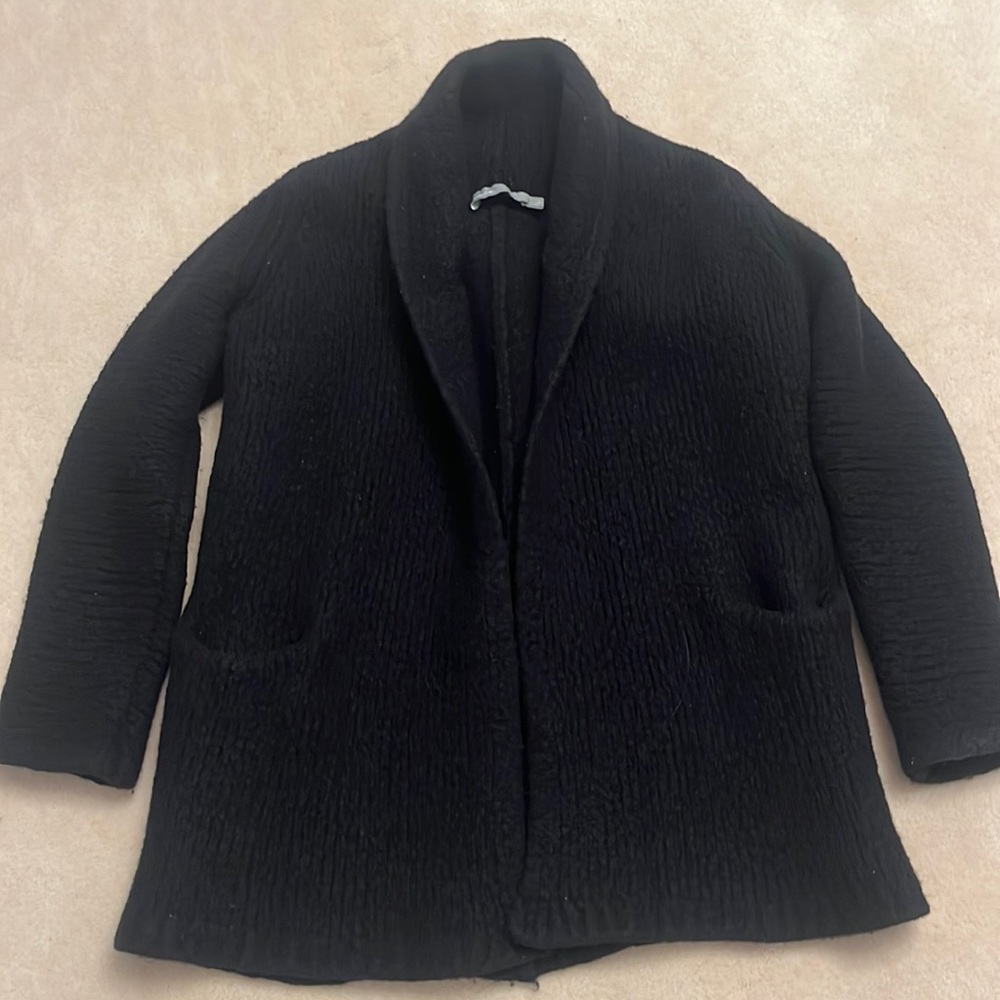 Vince black wool blazer/cardigan xs